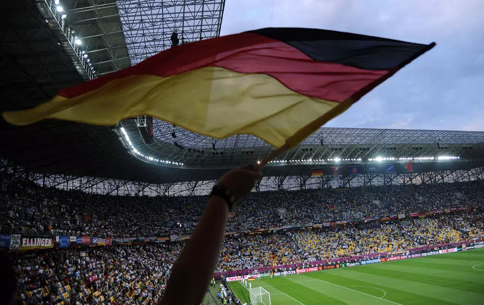 דגל גרמניה במשחק מול פורטוגל