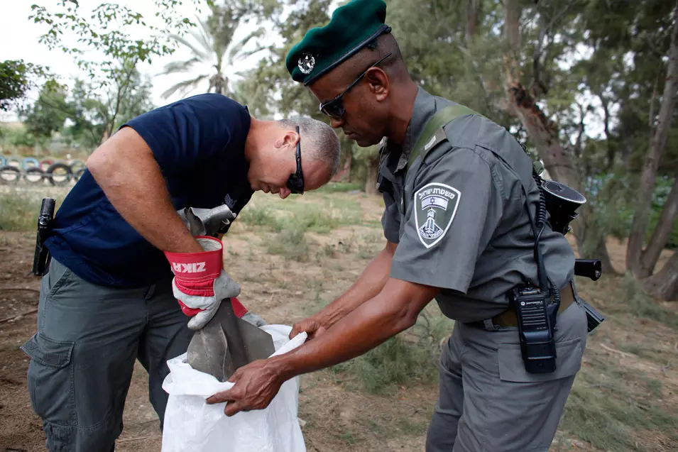 ההרתעה הישראלית נשחקה. רקטה מדרום לכיסופים