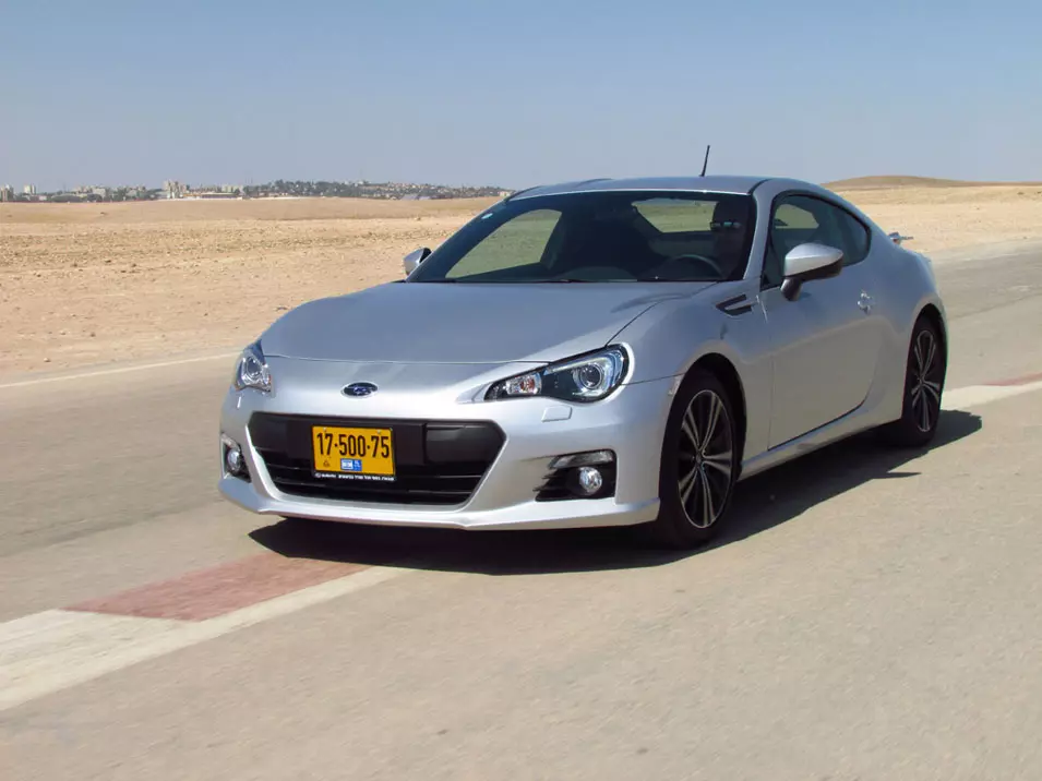 מבחן סובארו BRZ