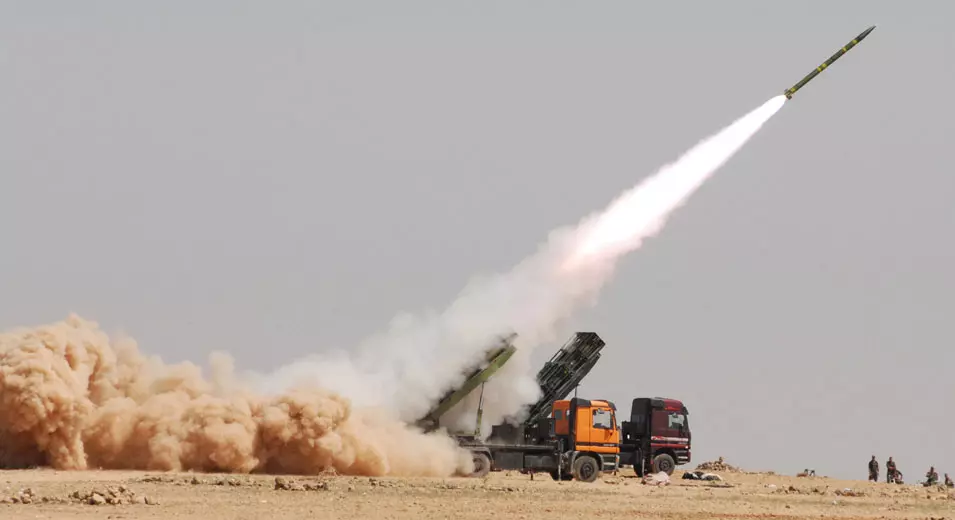 "סוריה מסוגלת להשמיד את מתקני הגרעין בישראל באמצעות 20 טילים בלבד". ניסוי שיגור טיל של צבא סוריה, בחודש שעבר