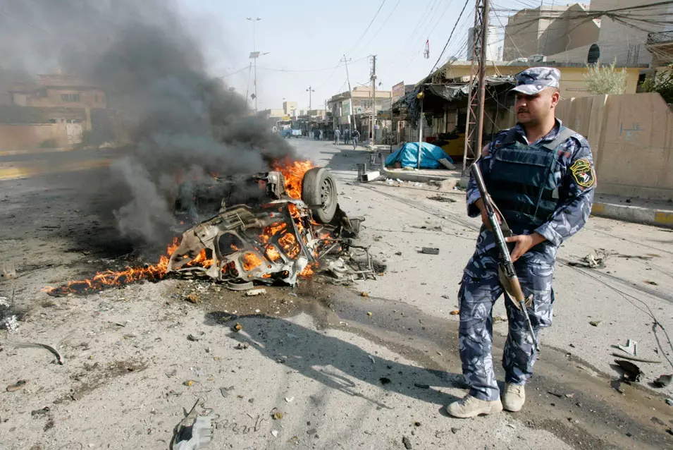 ארגוני האיסלאם הקיצוני ימשיכו בסוריה את המערכה שהם מנהלים בעיראק? זירת פיגוע מכונית תופת בעיר כירכוכ
