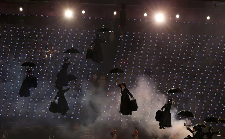 מחווה למרי פופינס בטקס הפתיחה של אולימפיאדת לונדון 2012