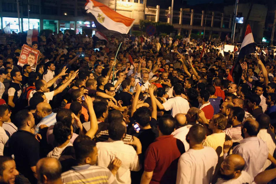 החגיגות במצרים לאחר שהדיח מורסי את צמרת הצבא. האם היו אותנטיות?