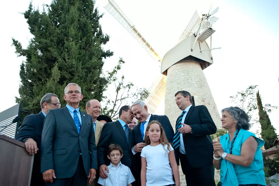 "שחזור אותנטי אחד לאחד". נתניהו על רקע הטחנה