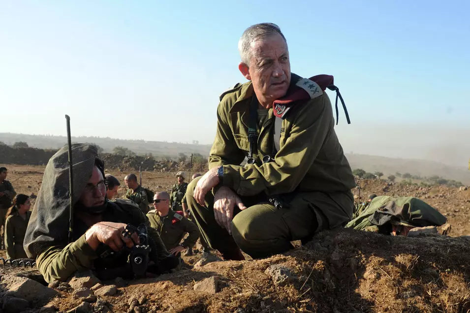 ביקור הרמטכ"ל בני גנץ בתרגיל גדודי של קורס מפקדי הפלוגות ומפקדי הגדודים, ספטמבר 2012