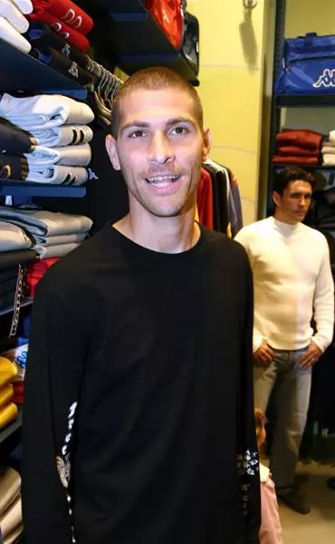 נמני דווקא יודע איך לעשות ביזנס