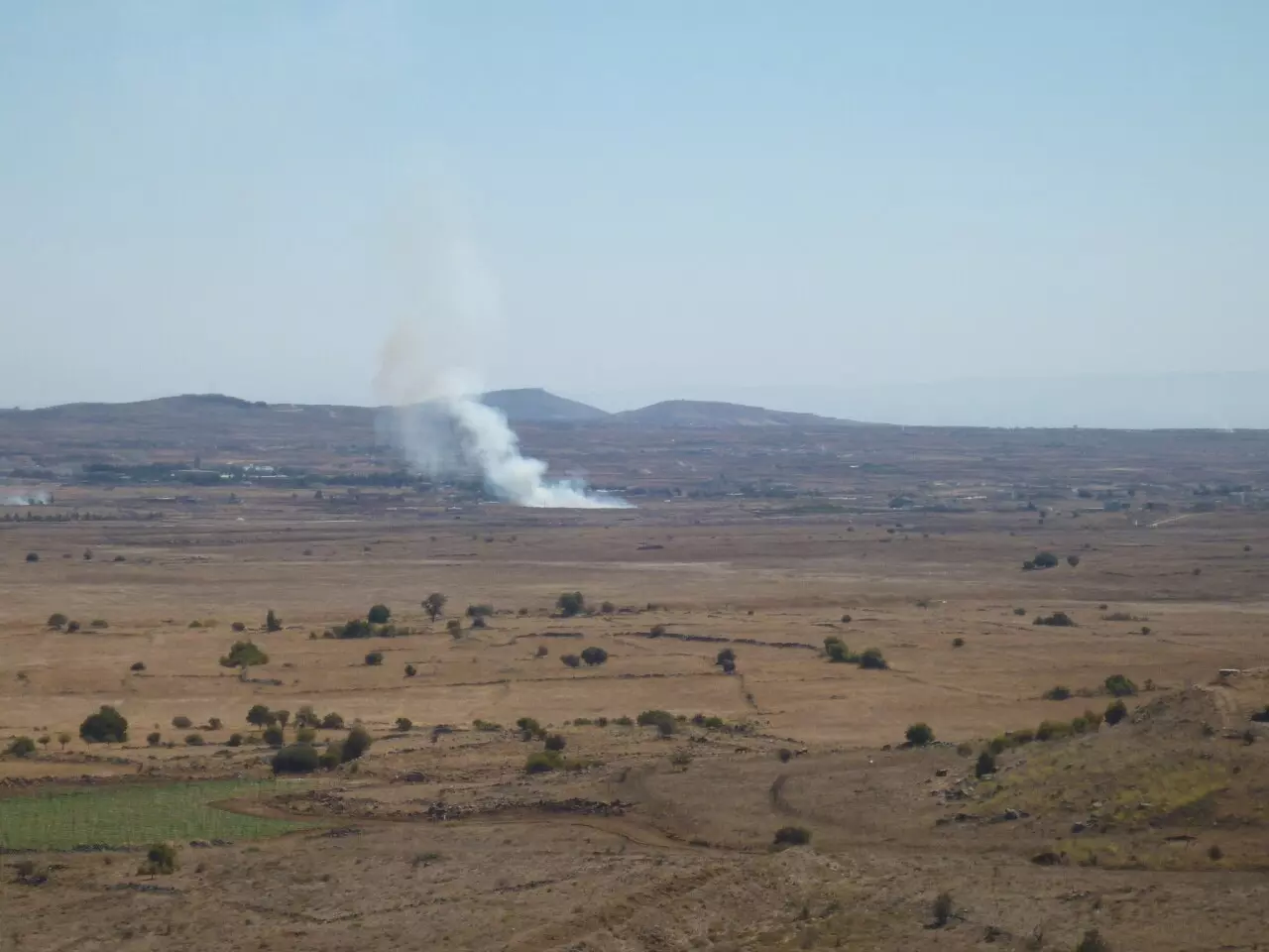 פצצות מרגמה סוריות נופלות באזור הגבול ברמת הגולן, בשבוע שעבר