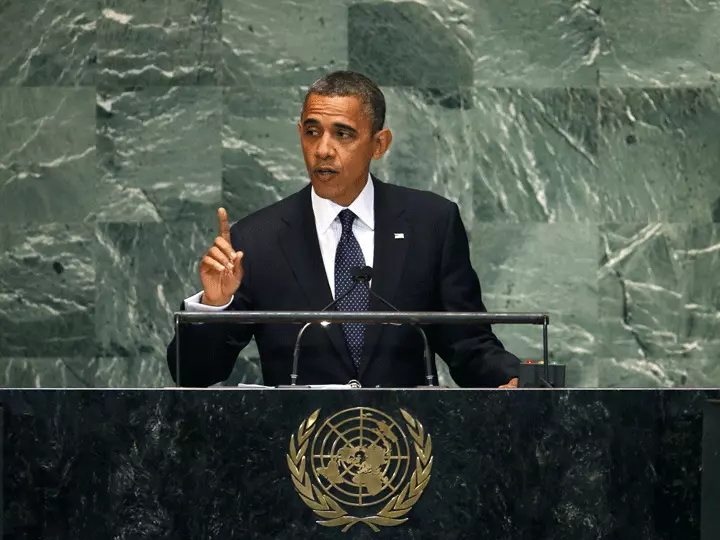 "אמריקה רוצה לפתור את הסוגיה בדיפלומטיה, אולם הזמן אינו בלתי מוגבל". אובמה בנאומו באו"ם