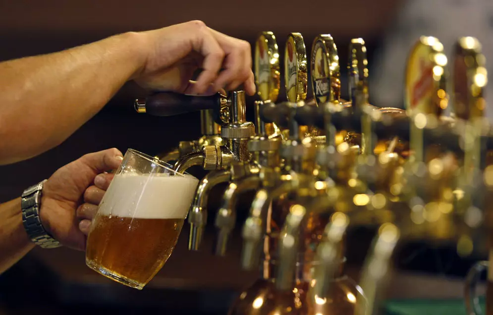 המחיר הממוצע לפי הסקר הוא 6.96 דולר לחצי ליטר בירה