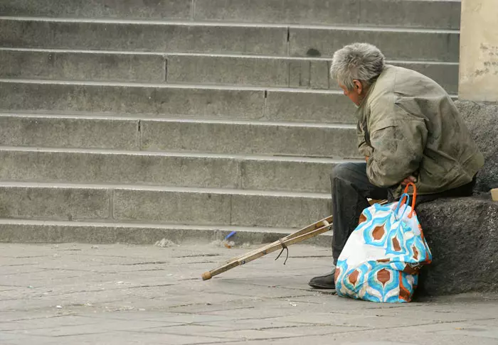 שיעור העוני בקרב קשישים ירד ב-2013