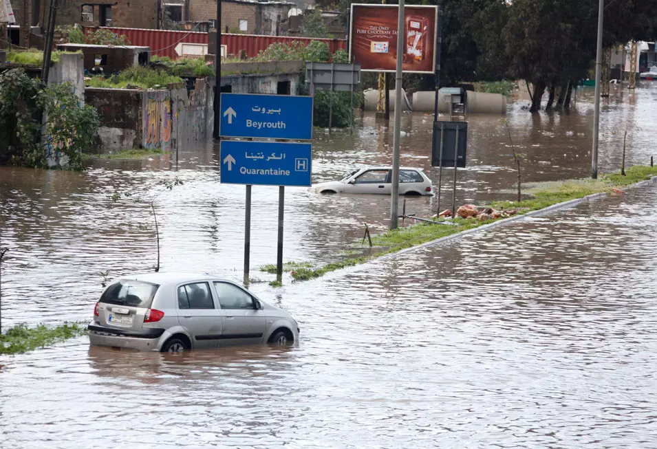 רחוב מוצף בביירות, אמש