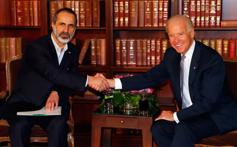 מנהיג האופוזציה הסורית, מואז אל-חטיב, בפגישה עם ג'ו ביידן
