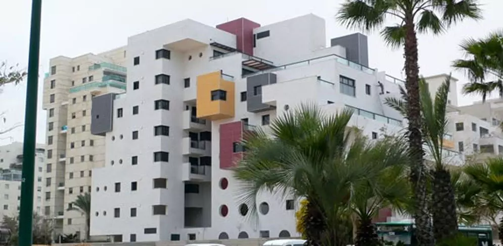 בפרוייקט 23 דירות, פנטהאוז בקומה השביעית, ומספר רב של מיני פנטהאוזים