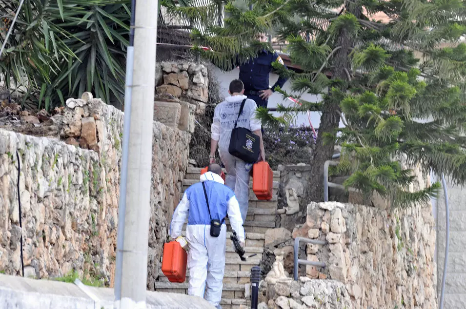 שוטרים במקום לכידת החשוד, היום בטבריה