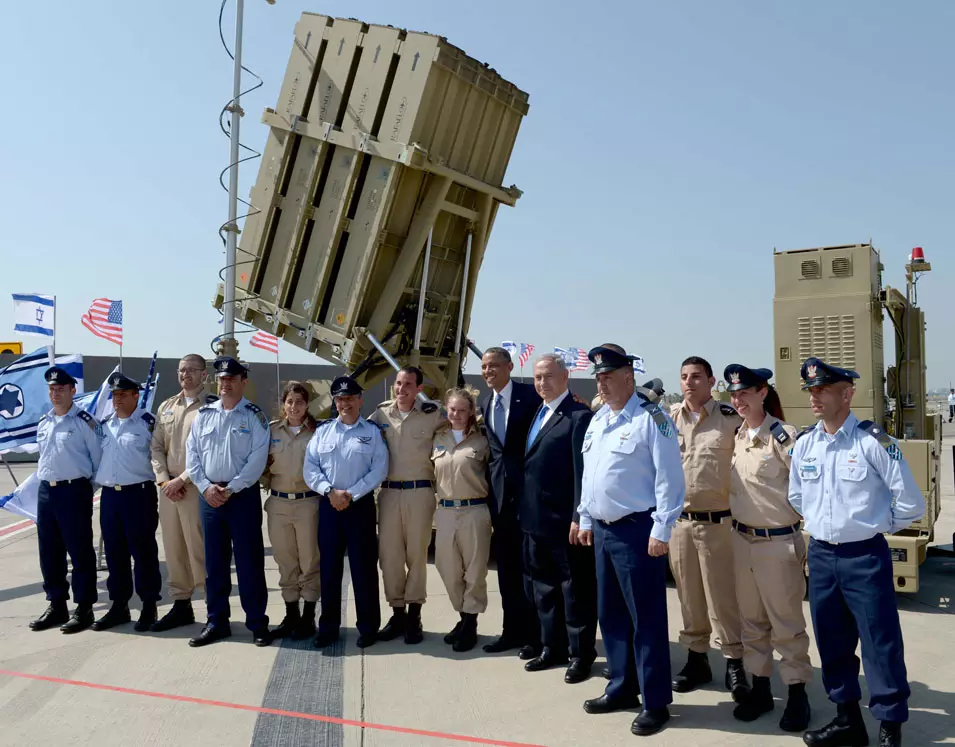 ברק אובמה ובנימין נתניהו בסיור בסוללת כיפת ברזל