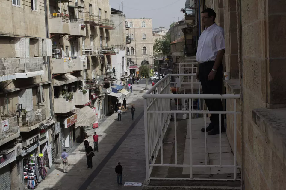 ירושלים, שעה 10:00, היום