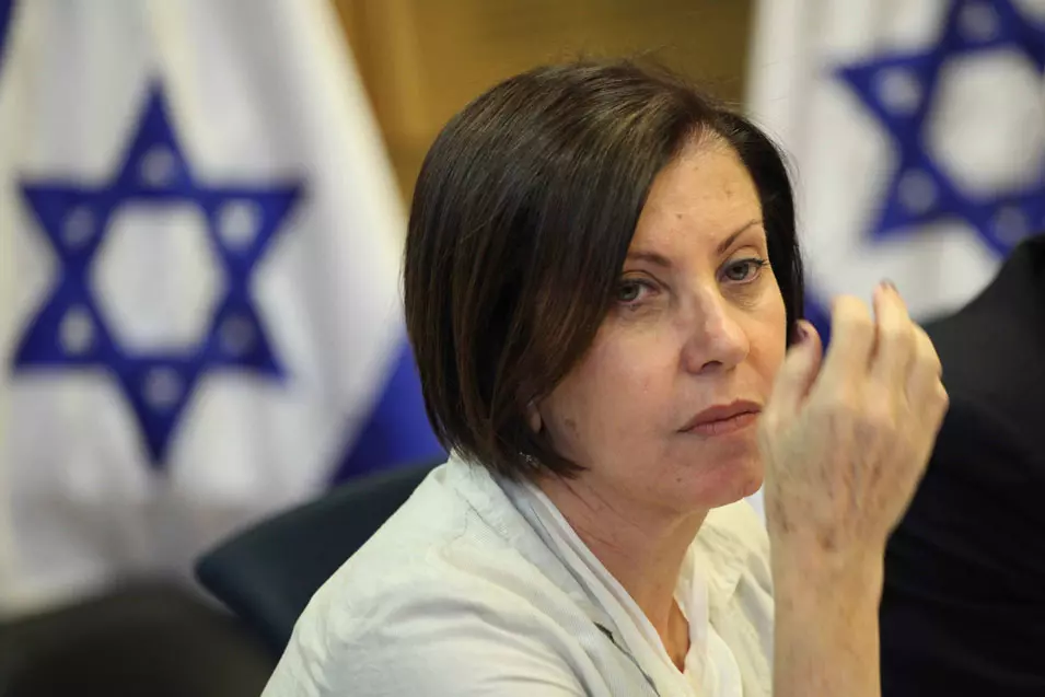 "התגרות מיותרת". גלאון
