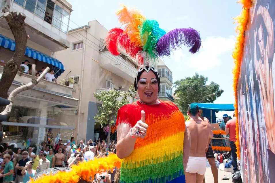 שבירת המעוז האחרון של הסטטוס קוו הוותיק בענייני דת ומדינה. מצעד הגאווה בתל אביב
