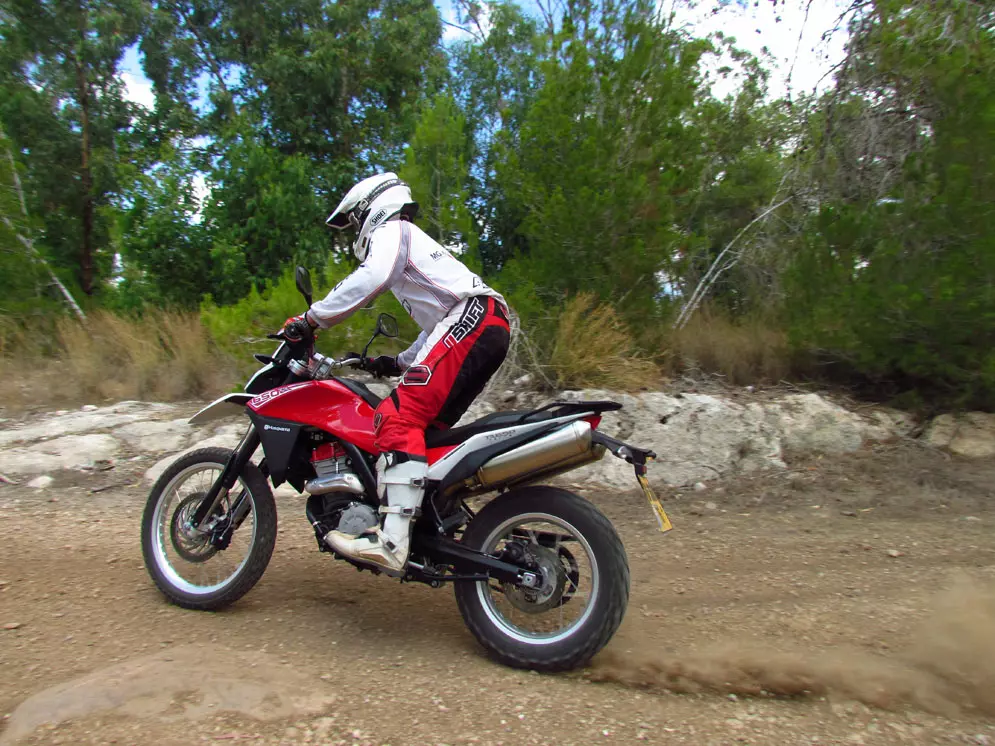 מבחן אופנוע שטח הוסקווארנה טרה