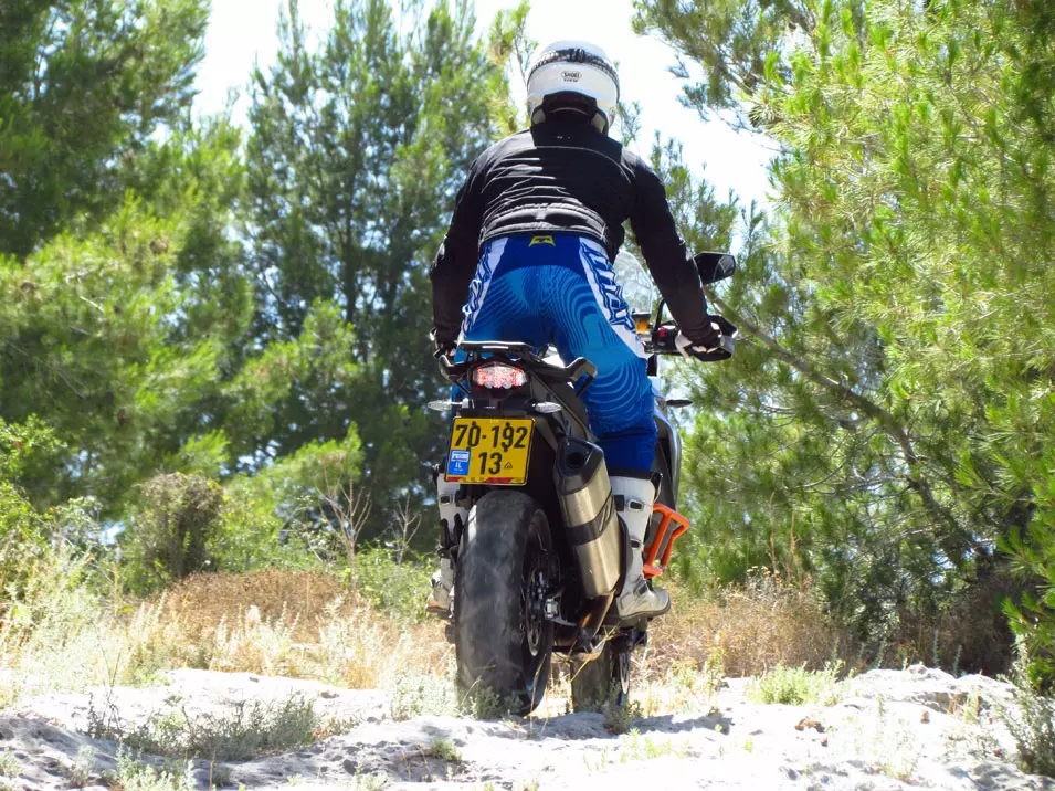 מבחן אופנוע שטח KTM אדוונצ'ר 1200