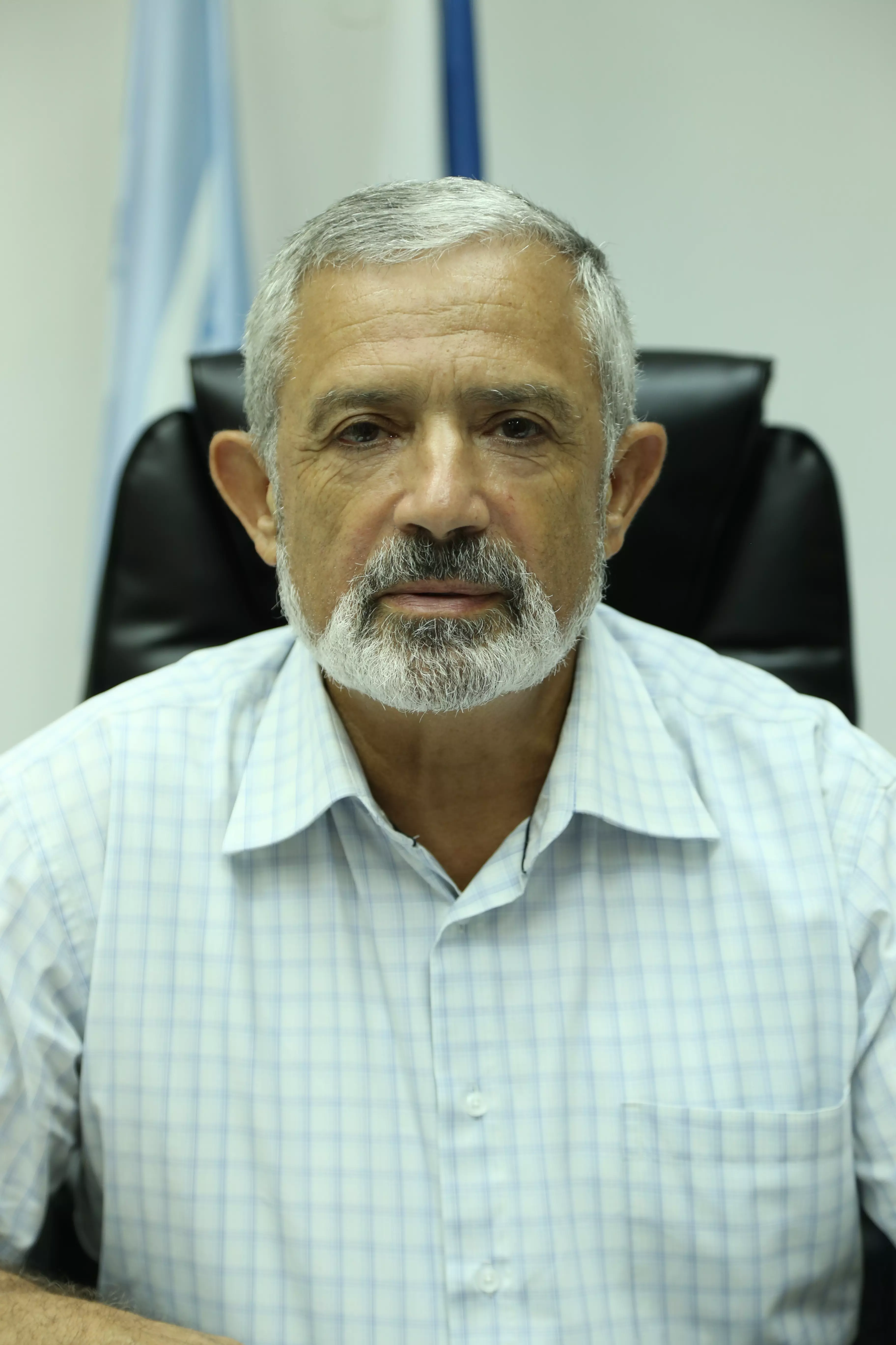 "הקיבוצים רוצים לשלוח את הילדים שלהם אלינו". ניסים מלכה