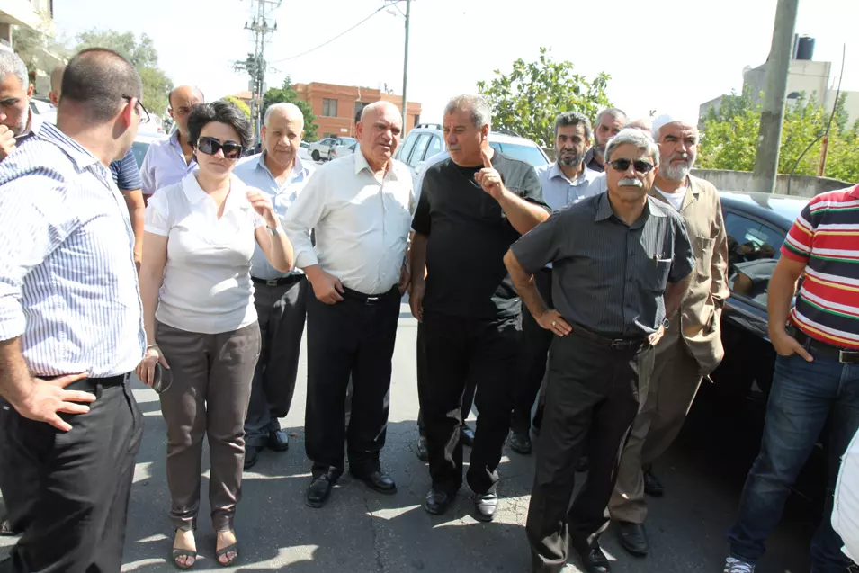 חברי ועדת המעקב של ערביי ישראל בכפר, היום