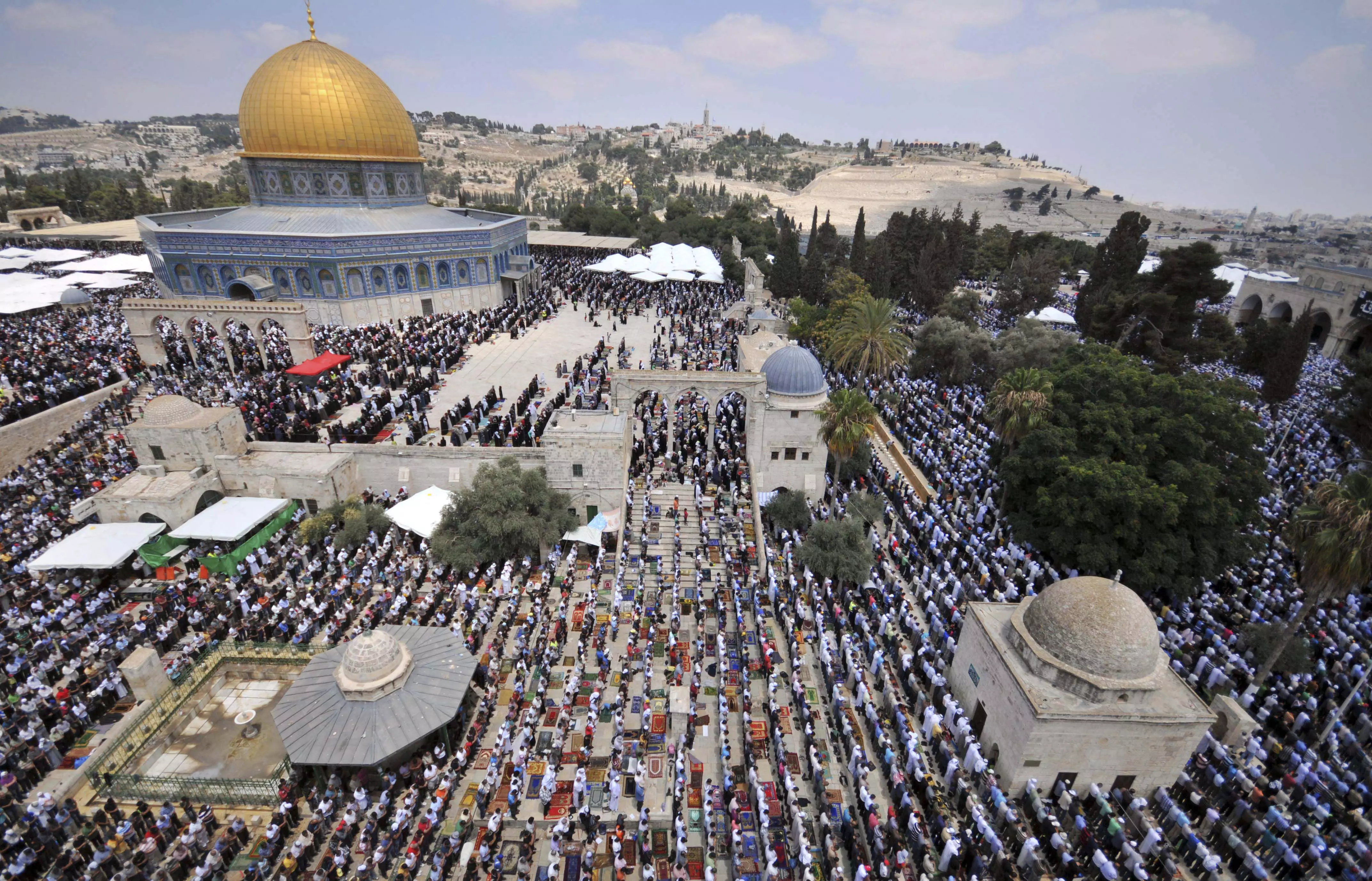 מתפללים מוסלמים בהר הבית. ארכיון