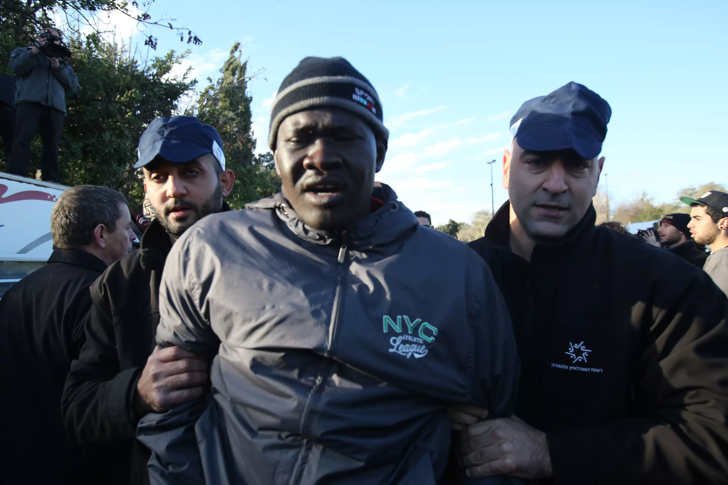 "מי שמוגדר 'פליט' - ניתן לו את המעמד הזה"