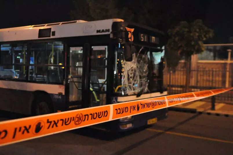 "הכביש אינו מסוכן". כביש ז'בוטינסקי בפתח תקווה