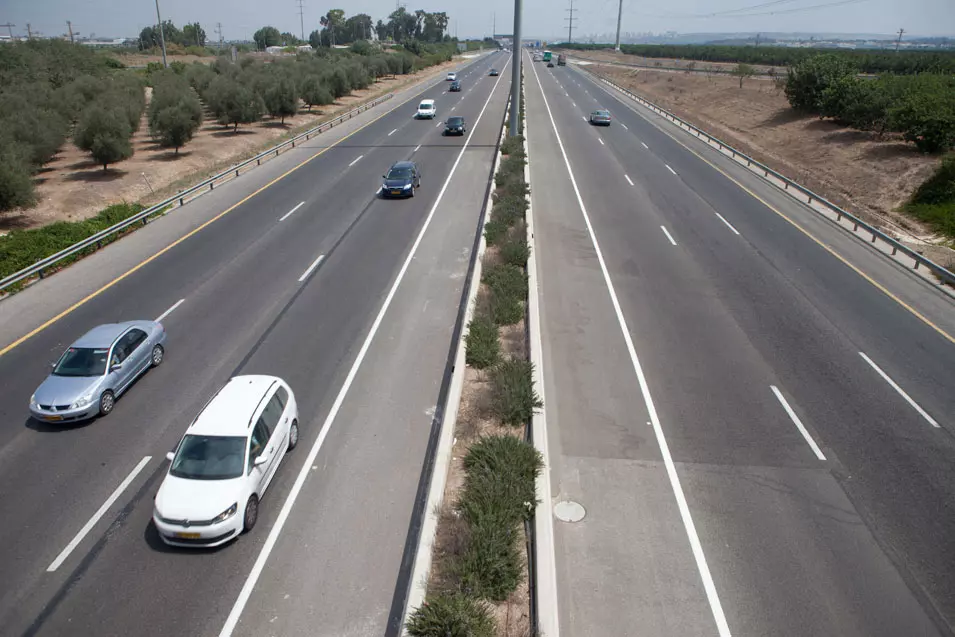 עידן חדש ביחסים בין מבקשי מידע לבין הרשות...? כביש 6