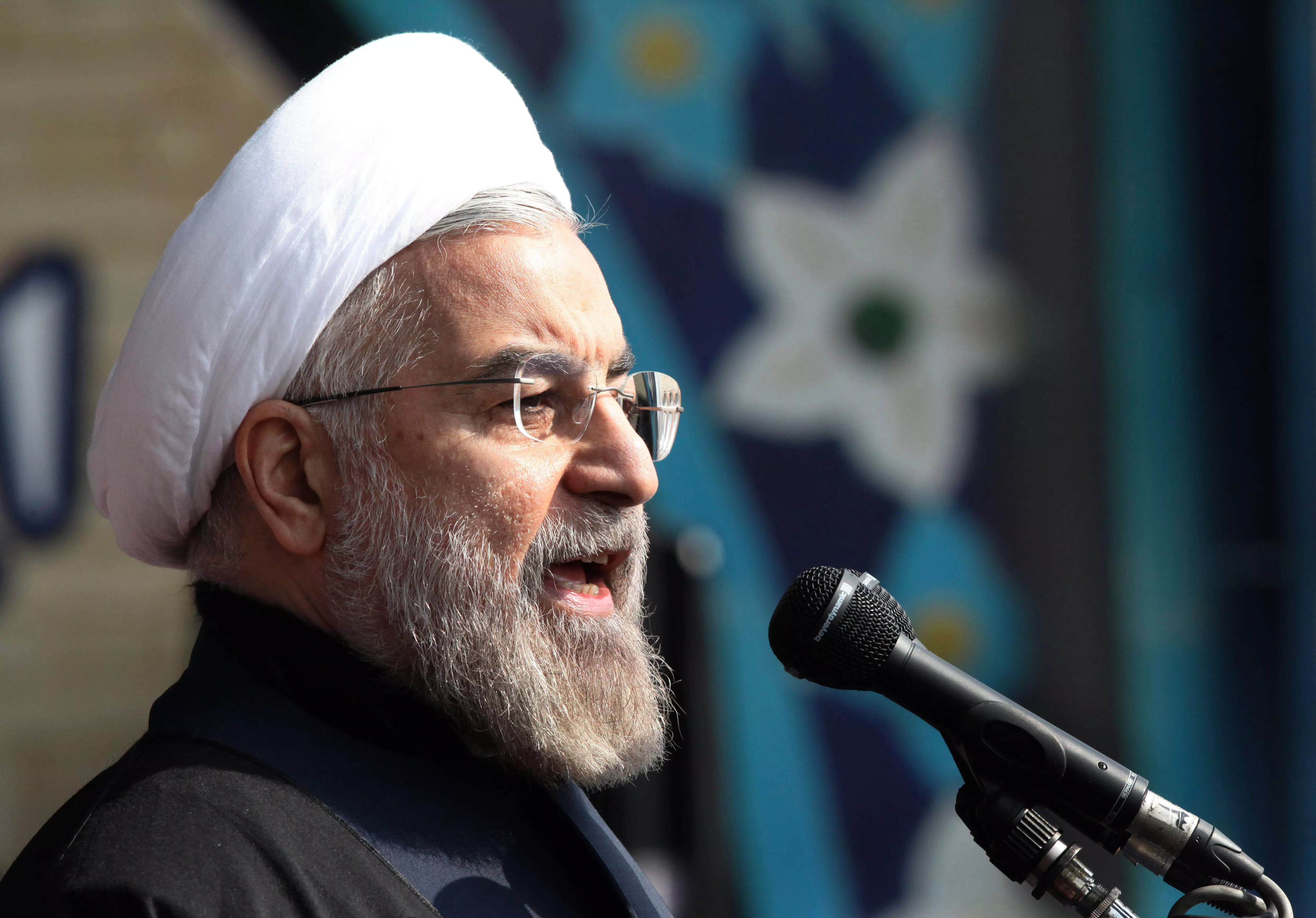 "לחץ זה מה שהביא את איראן לשולחן המשא ומתן". נשיא איראן, רוחאני