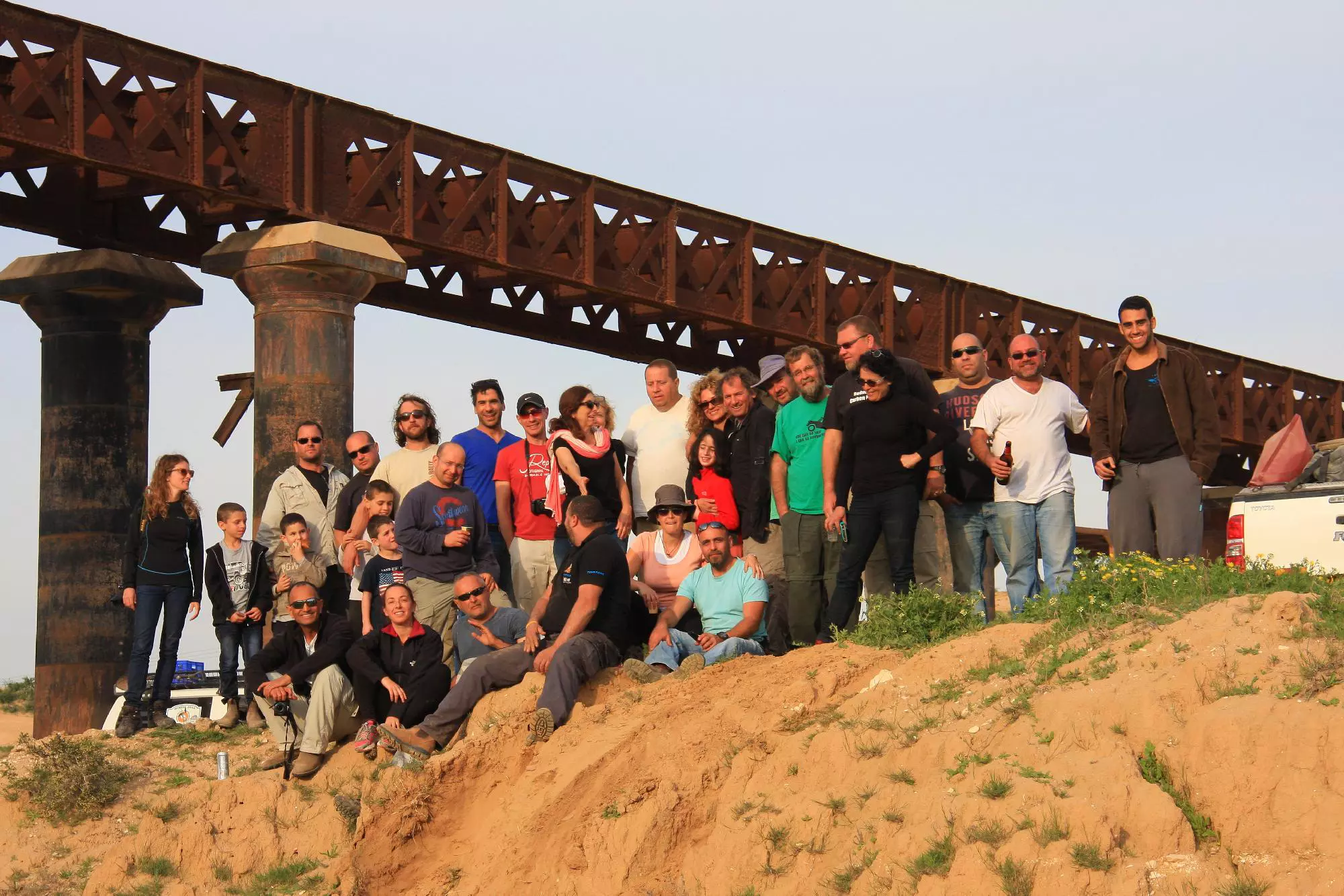 הג'יפים והעבירות הם רק תירוץ לברוח מהציוויליזציה, ולבלות זמן איכות עם חברים אוהבי טבע והרפתקאות