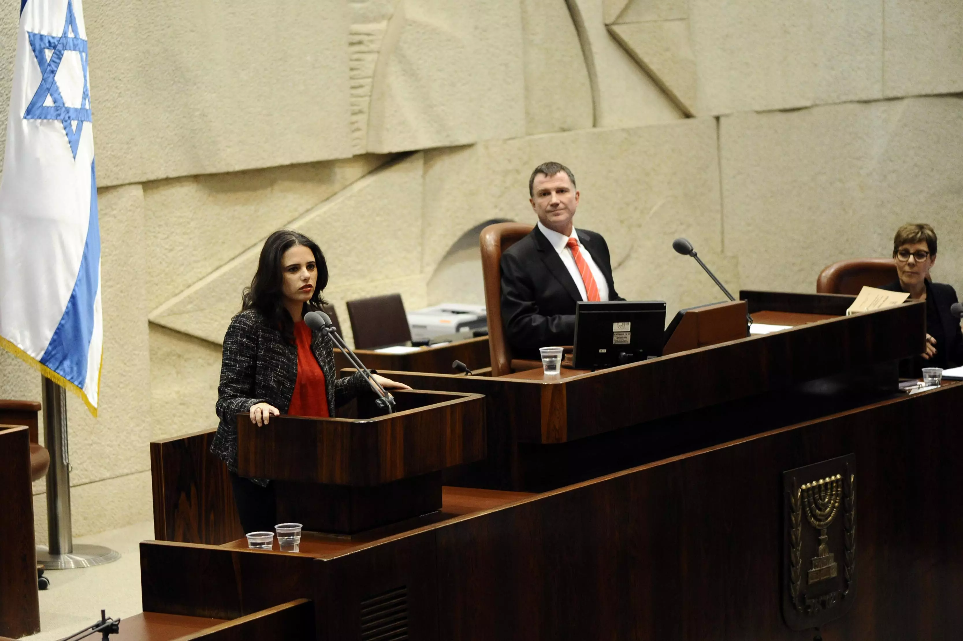 "לעג לרש וזלזול באזרחי מדינת ישראל". ח"כ שקד