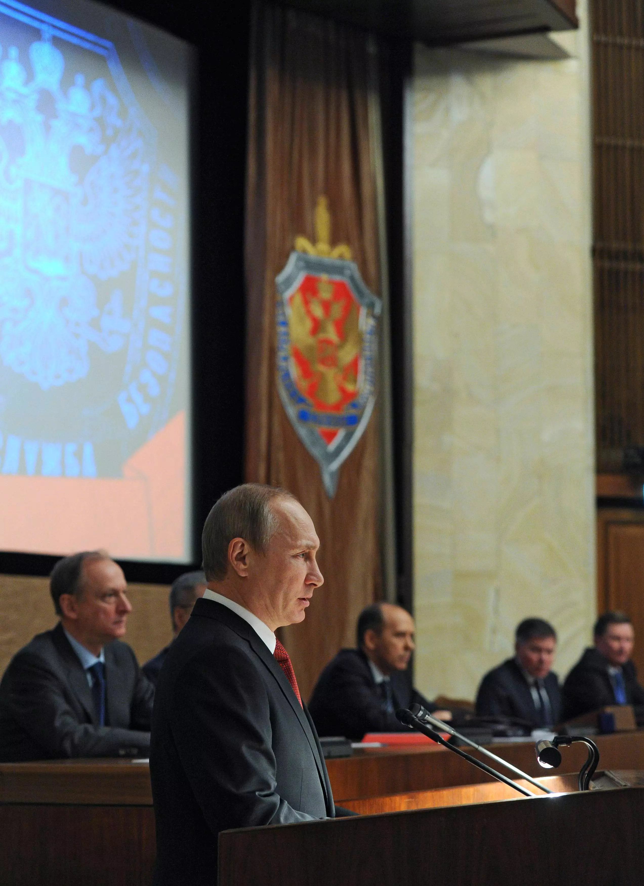 נשיא רוסיה פוטין נואם בפני ראשי שירות הביטחון, אתמול במוסקבה