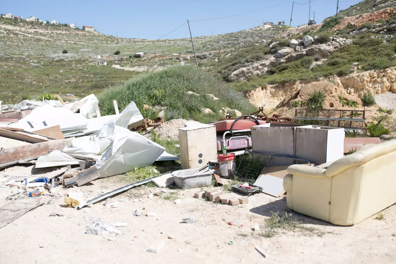 יצהר, לאחר ההתפרעות שקדמה ל"תג מחיר" בגוש חלב