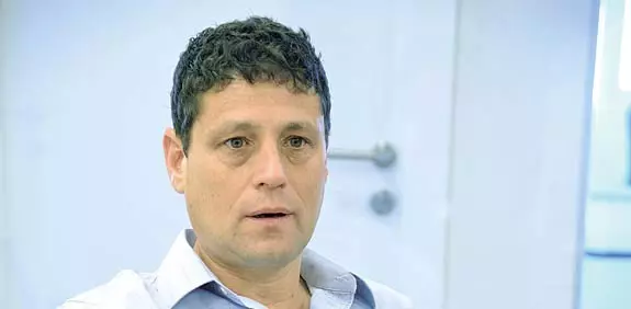 "לא נכון לקחת את נקודות הקצה בדירוגי שכר". גל סטאל