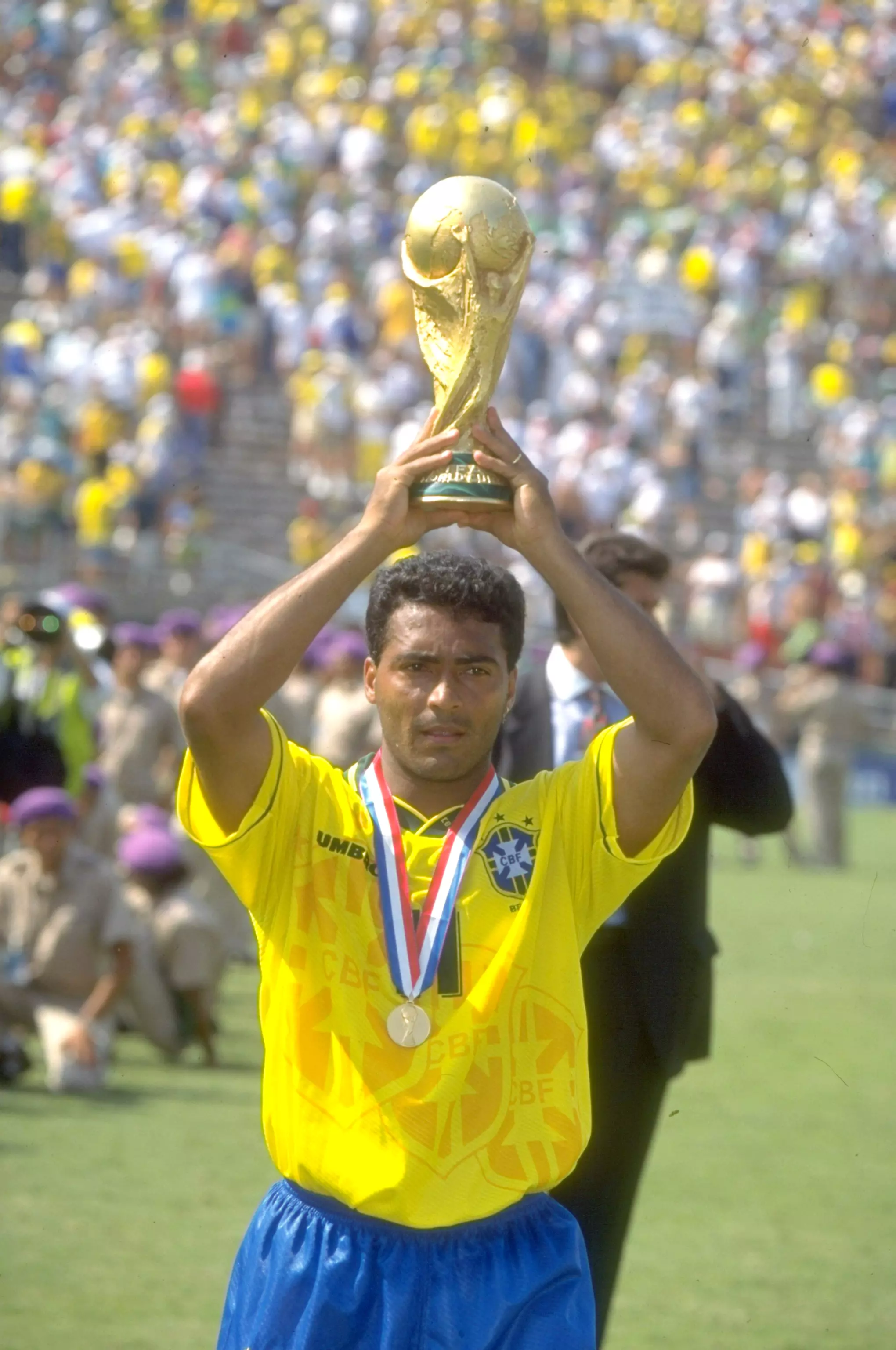 הופעה קסומה של ב-1994 הכניסה אותו לרשימה הסגורה של גיבורי גביע העולם. רומאריו