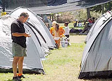 המאהל הזמני בתל אביב. "ממשלת ישראל רוצה להפיץ אותנו ולפורר אותנו"