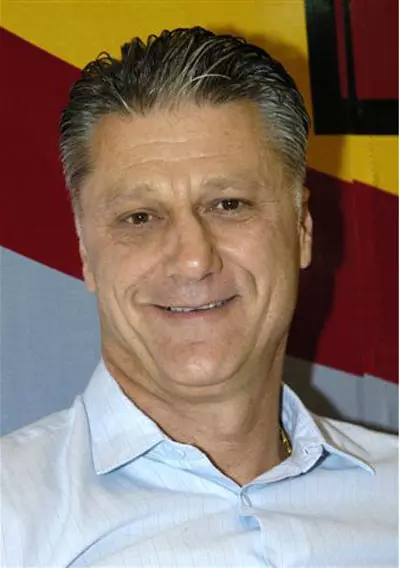 שלוש שנים מאוחר מדי. מיקי ברקוביץ'