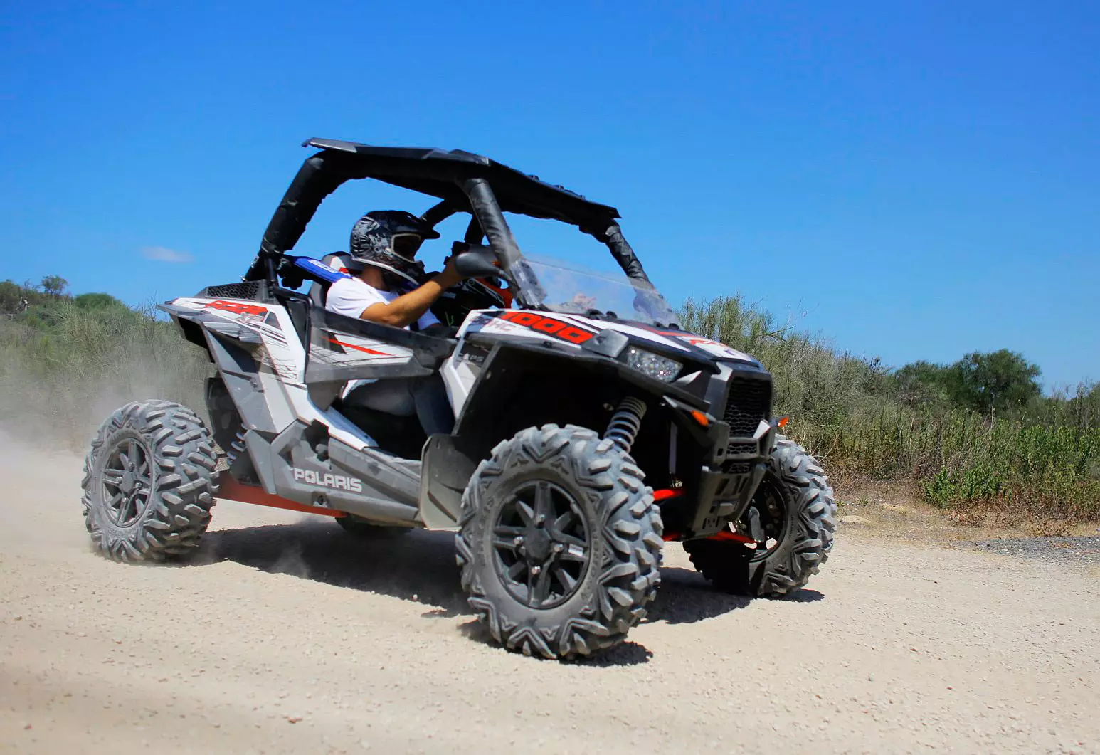 השקה פולאריס RZR XP1000