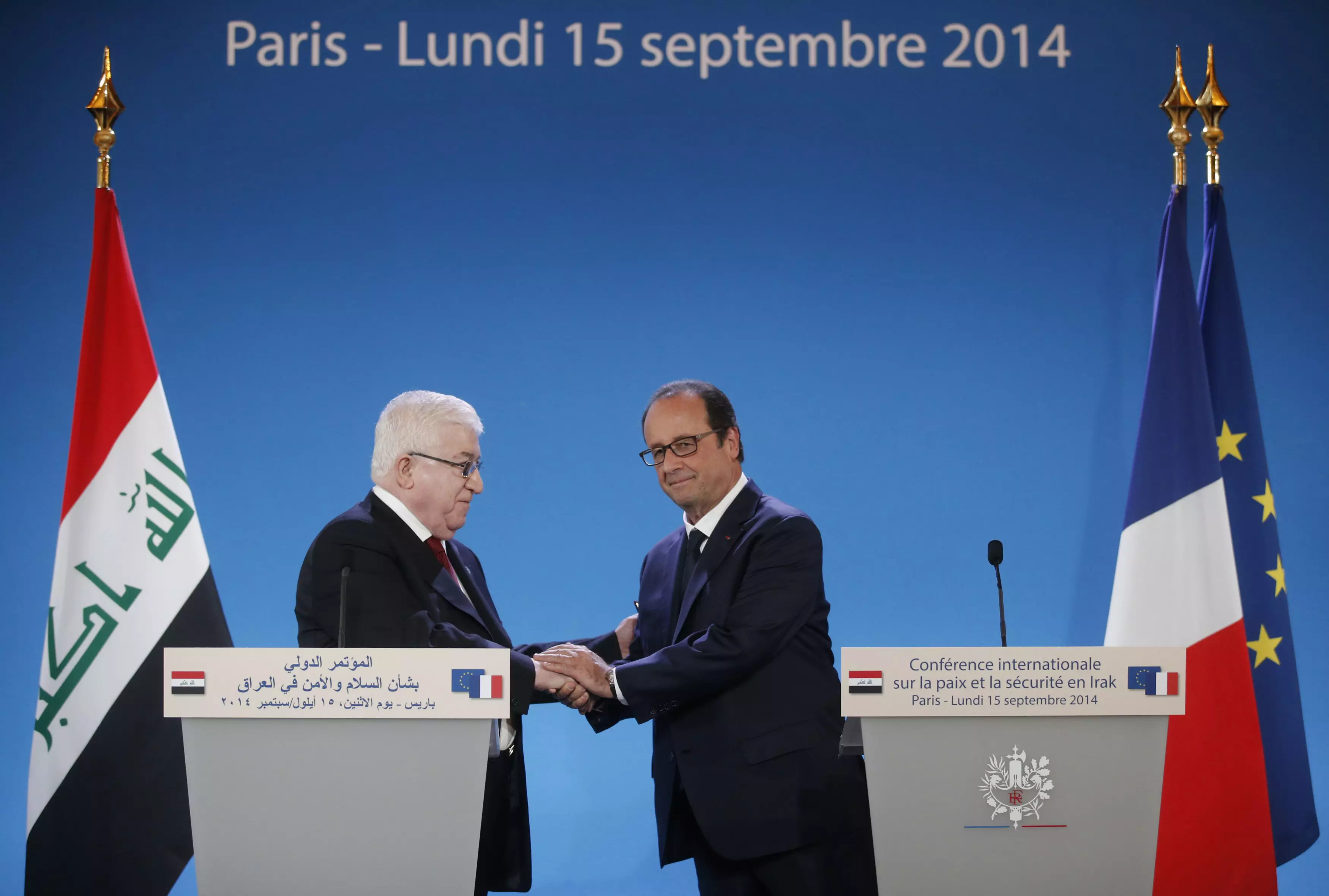 40 מדינות הצטרפו למאמצים הבינלאומיים נגד דאעש בעיראק. נשיא צרפת פרנסואה הולנד עם מקבילו העיראקי פואד מעסום
