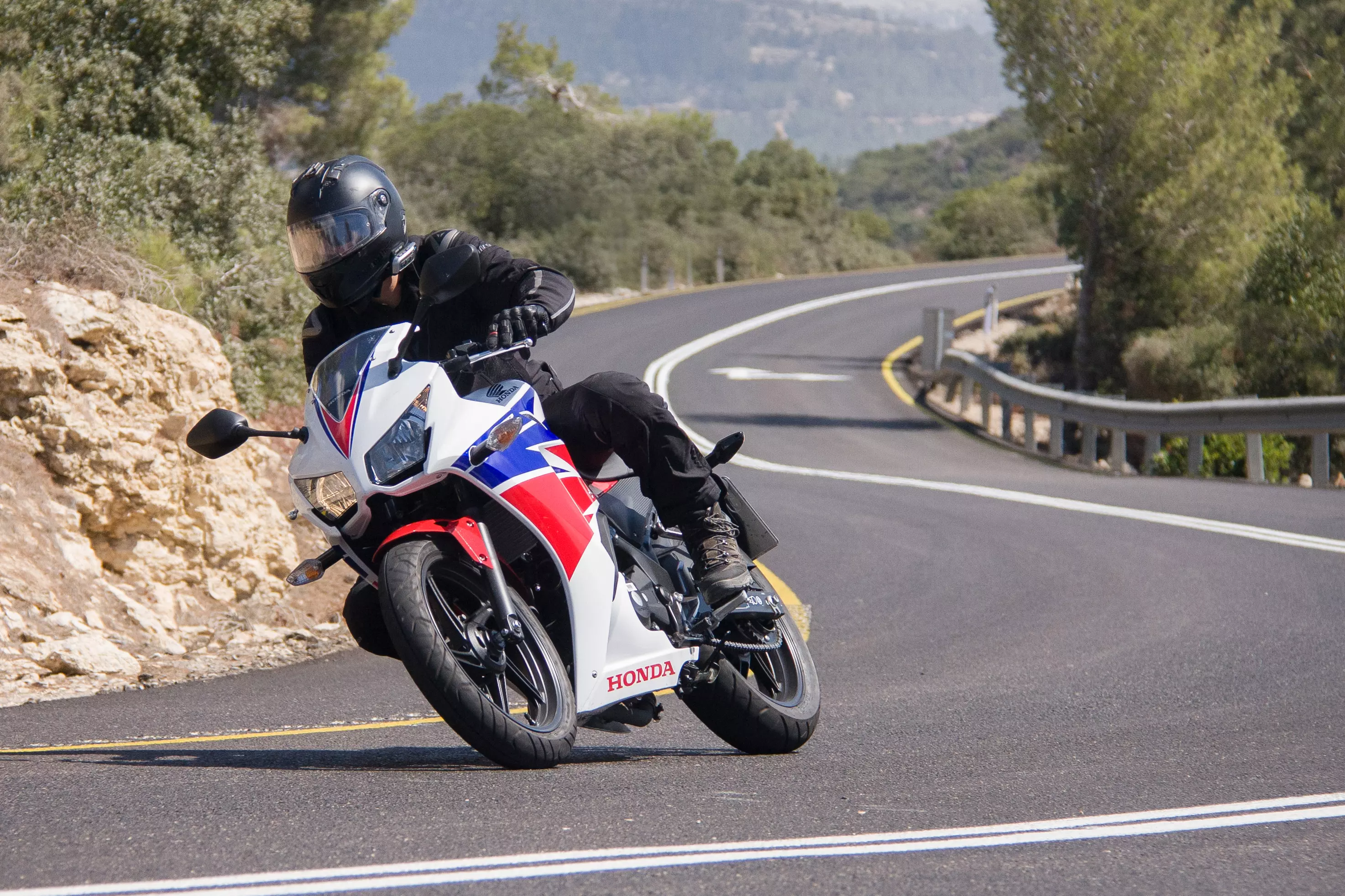 מבחן הונדה CBR  300 R