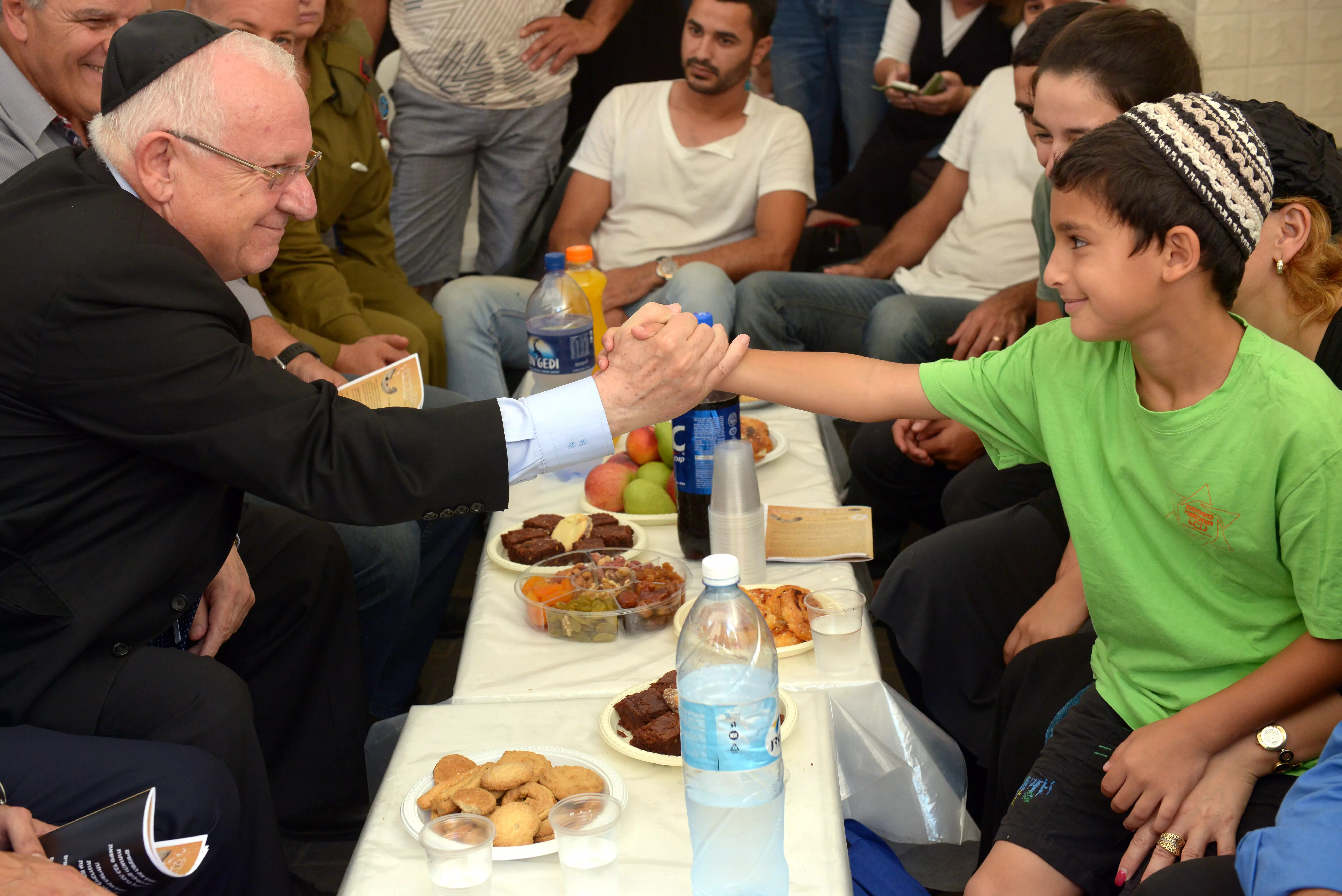 עמיעד כחלון פוגש את הנשיא ריבלין במהלך השבעה על אביו