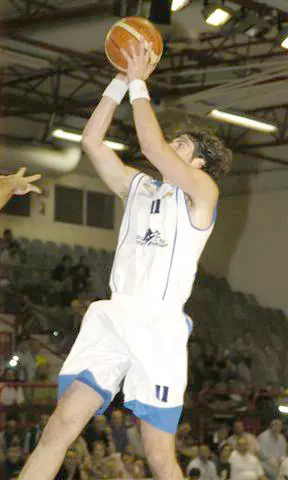 "זהב טהור". איתי לב