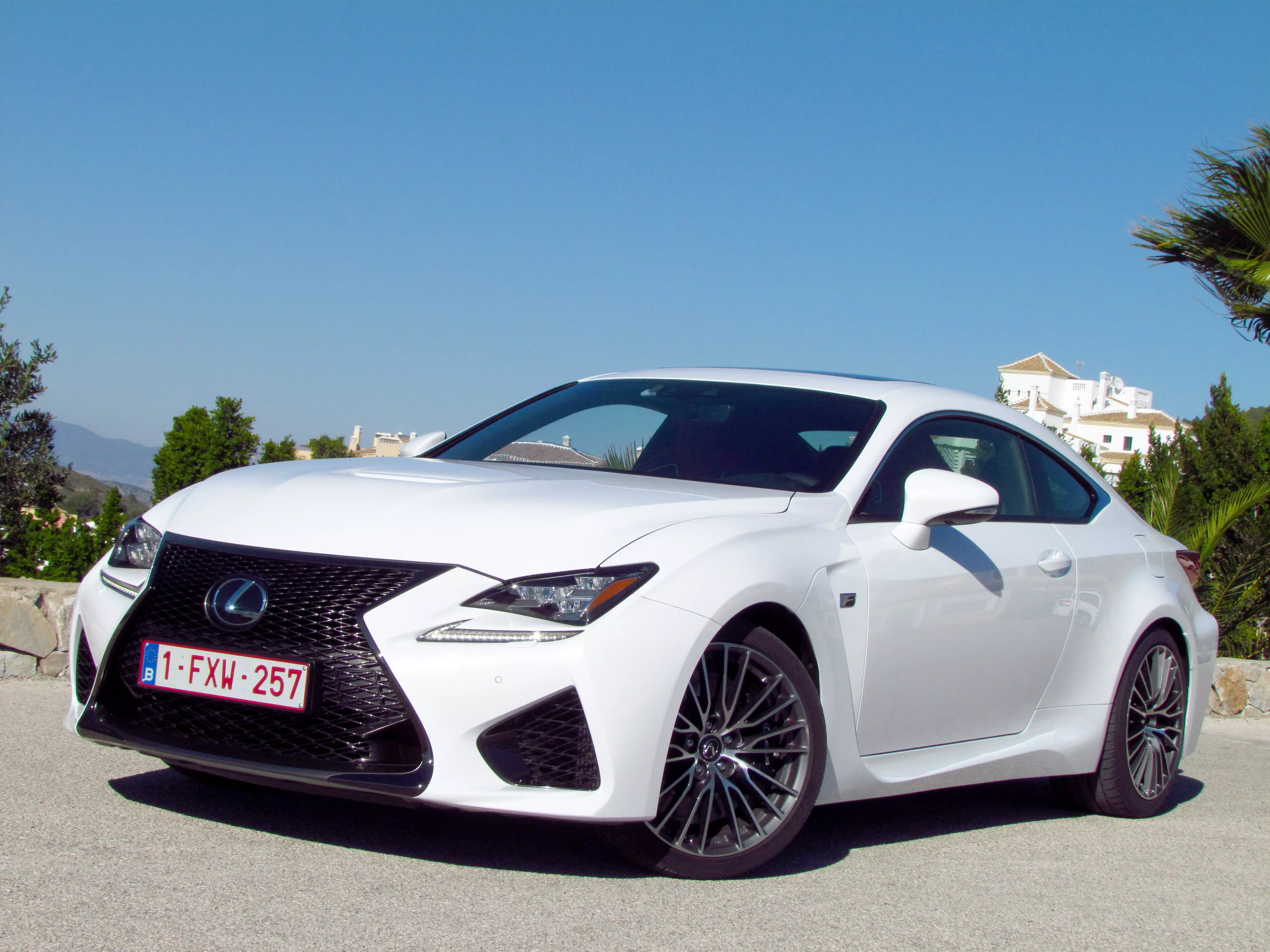 השקה לקסוס RCF דצמבר 2014