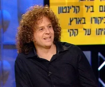 שלא לדבר על זה שכולם ברחו מראש פינה בלי לראות אותם