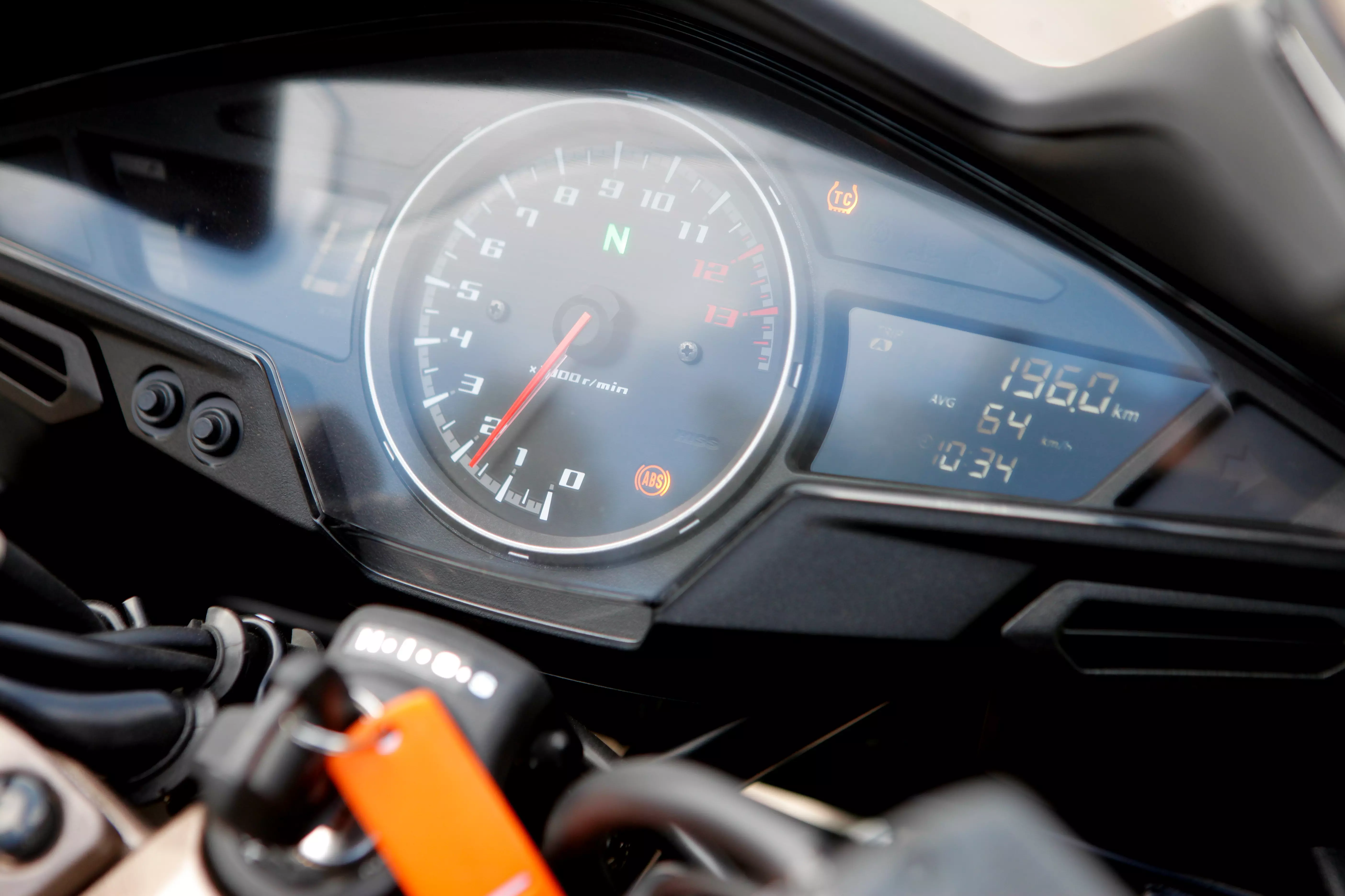מבחן אופנוע הונדה VFR800F. אפריל 2015