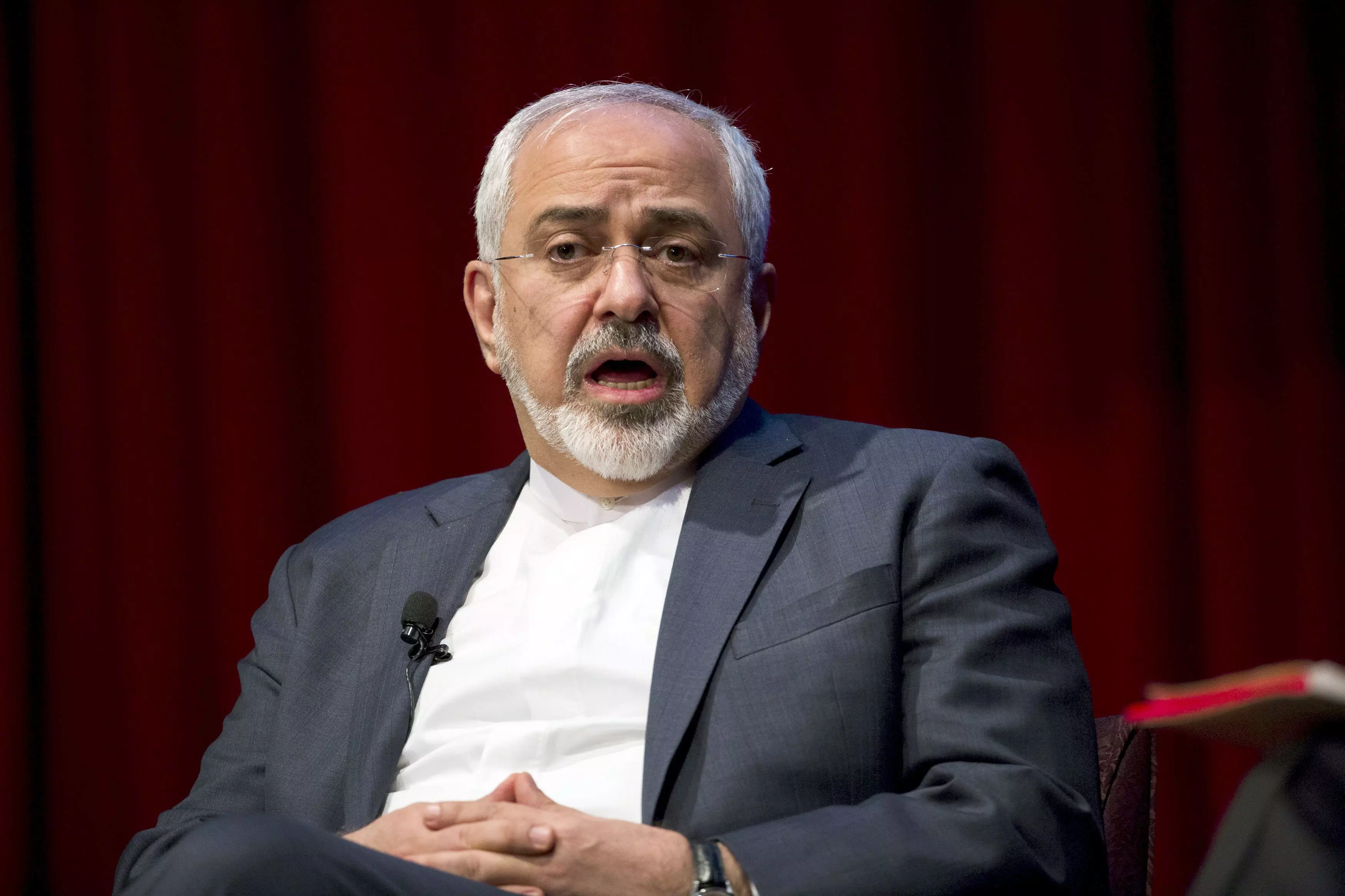 שר החוץ של איראן זריף בדיון באוניברסיטה בניו יורק בחודש שעבר