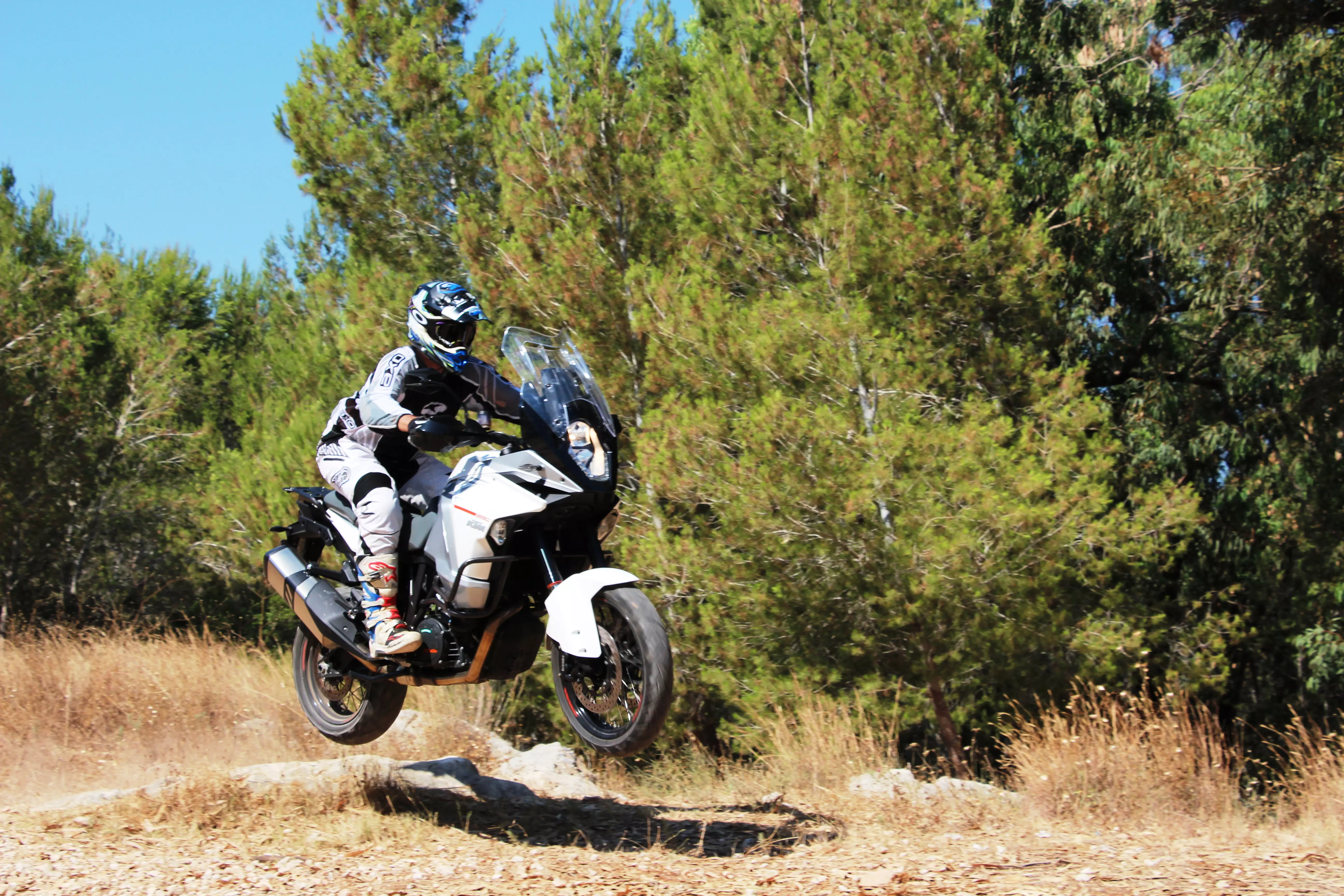 מבחן אופנוע KTM 1290 סופר אדוונצ'ר. יוני 2015