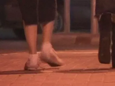 ילדים צועדים